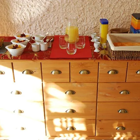 Domaine Sainte Barthe, Entre Marciac Et Nogaro 住宿加早餐酒店 4*