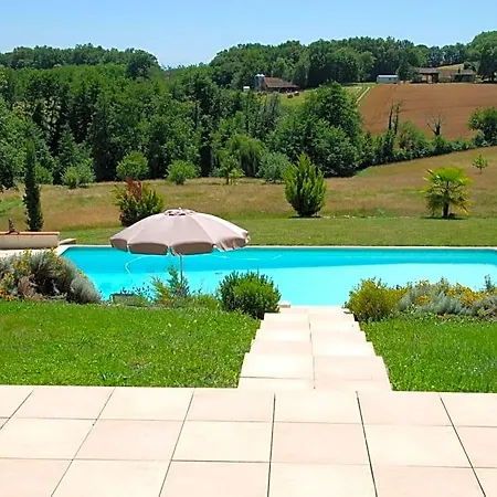Bed and Breakfast Domaine Sainte Barthe, Entre Marciac Et Nogaro 4*
