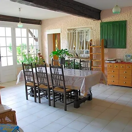 Bed and Breakfast Domaine Sainte Barthe, Entre Marciac Et Nogaro