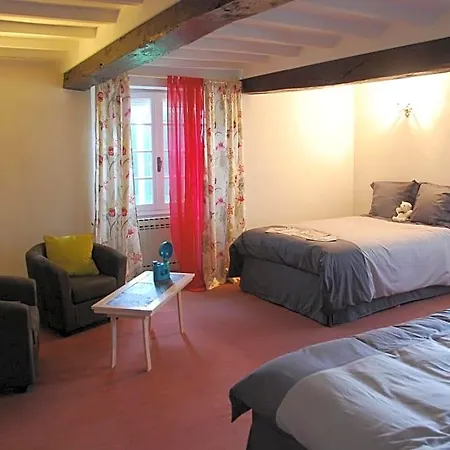Bed and Breakfast Domaine Sainte Barthe, Entre Marciac Et Nogaro 4*